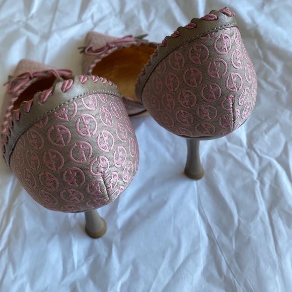 Giorgio Armani Heels Size 38 1/2 - Picture 5 of 12